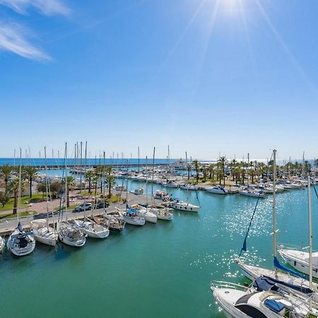 Puerto De Benalmadena Apartamento Vacacional Con Vistas Al Mar Y Yates Tres Habitaciones 2 Banos 外观 照片
