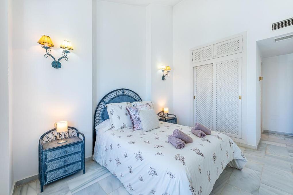 Puerto De Benalmadena Apartamento Vacacional Con Vistas Al Mar Y Yates Tres Habitaciones 2 Banos 外观 照片